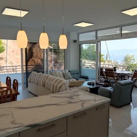 Atlas By Sea Apartment Loutraki  Eksteriør bilde