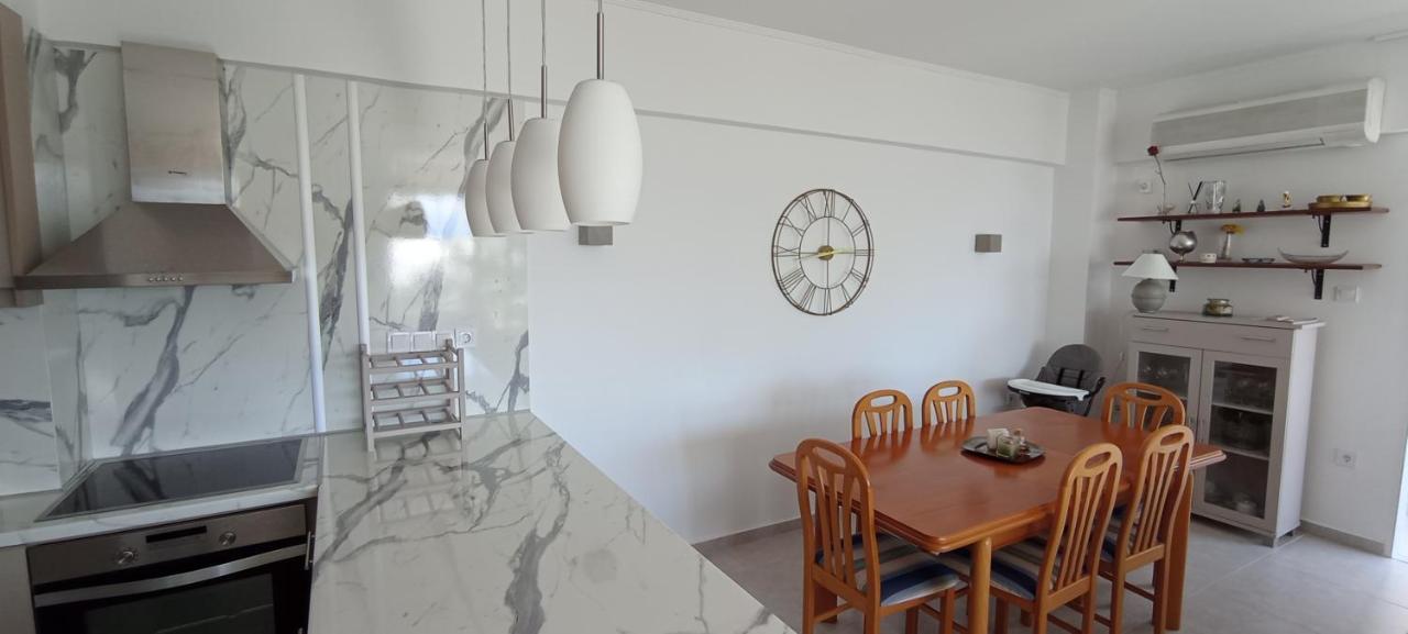 Atlas By Sea Apartment Loutraki  Eksteriør bilde